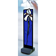Glaskunst – Iris Glasstele – Peter Kuster Glas-Design Glasmalerei-Bleiverglasung-Glaskunst-