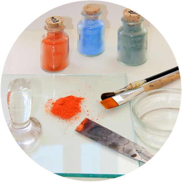 Arbeitstechnik Glasmalerei – Email und Oxydfarben